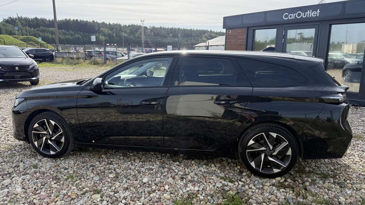 Peugeot 308, 1.2 l., Универсал