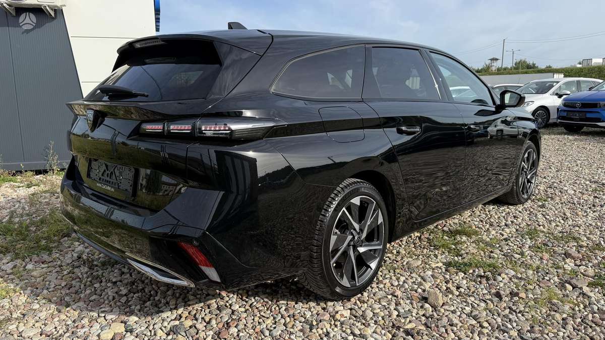 Peugeot 308, 1.2 l., Универсал