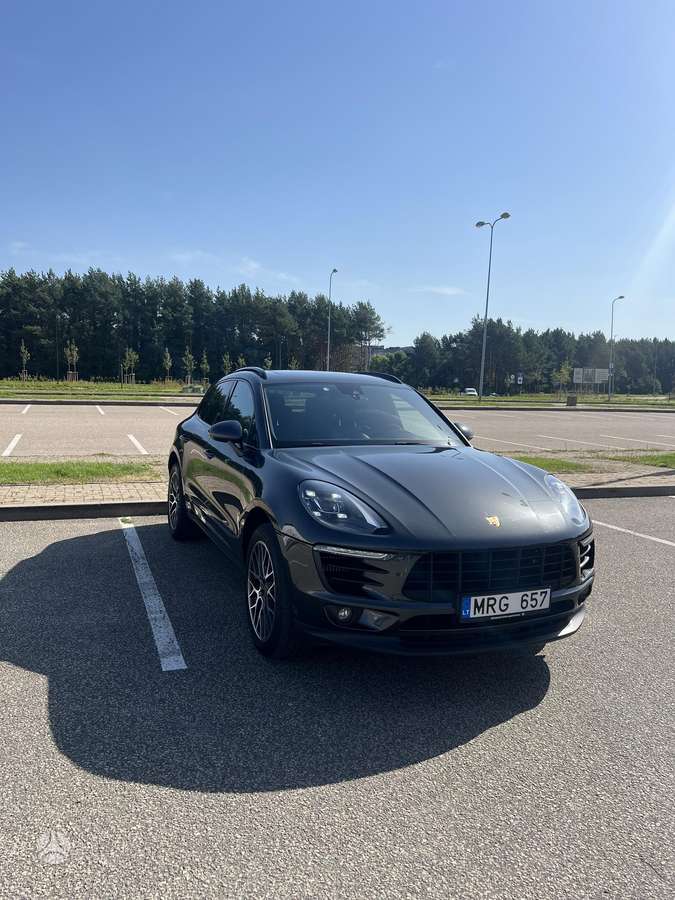 Porsche Macan - 5