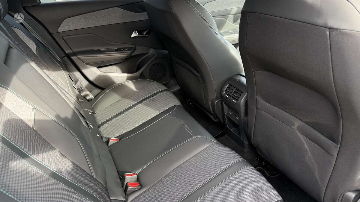 Peugeot 308, 1.2 l., Универсал