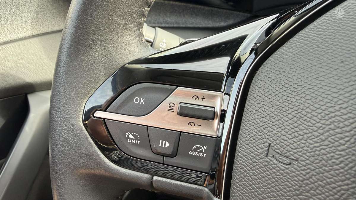 Peugeot 308, 1.2 l., Универсал