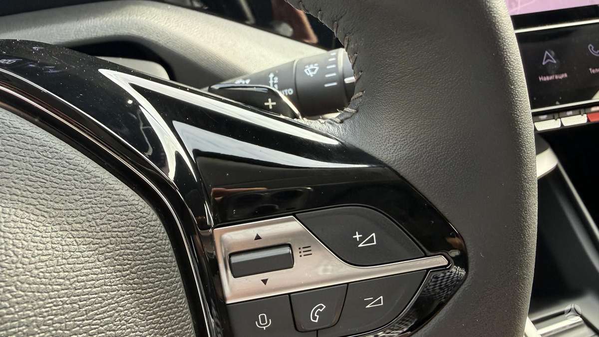 Peugeot 308, 1.2 l., Универсал