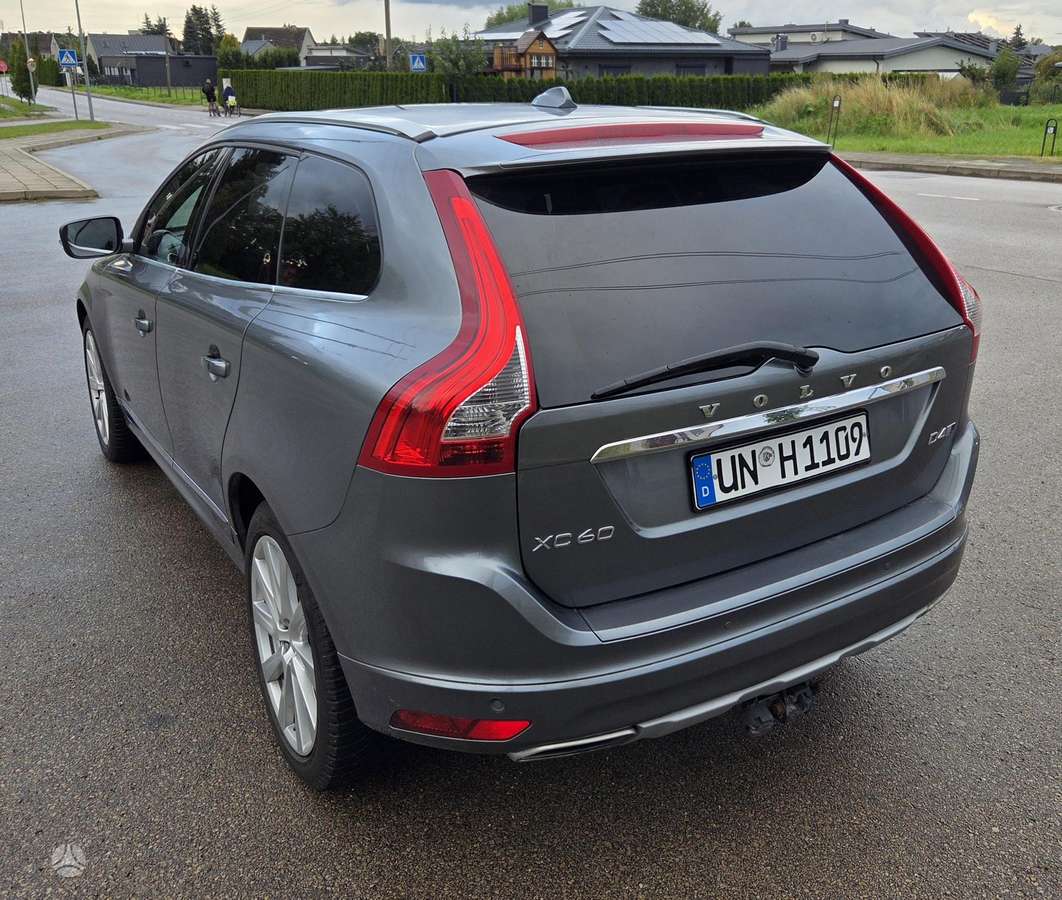 Volvo XC60 - 8