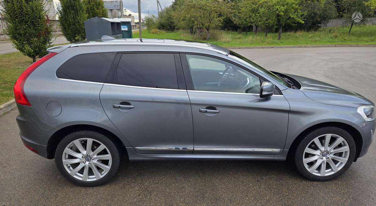 Volvo XC60 - 12