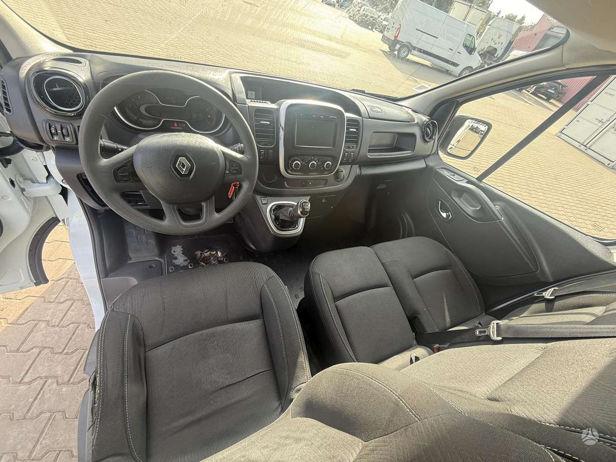 Renault Trafic - 5