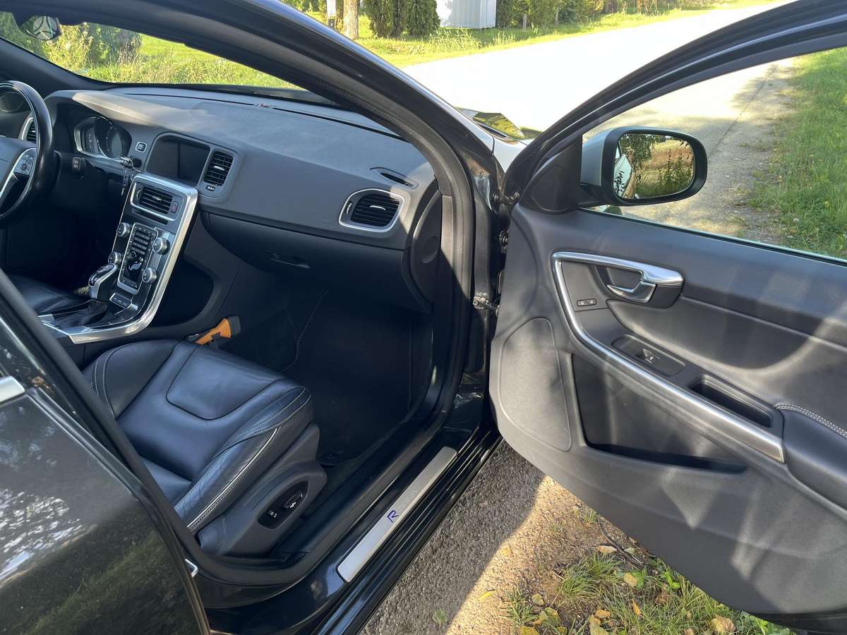 Volvo V60 - 10