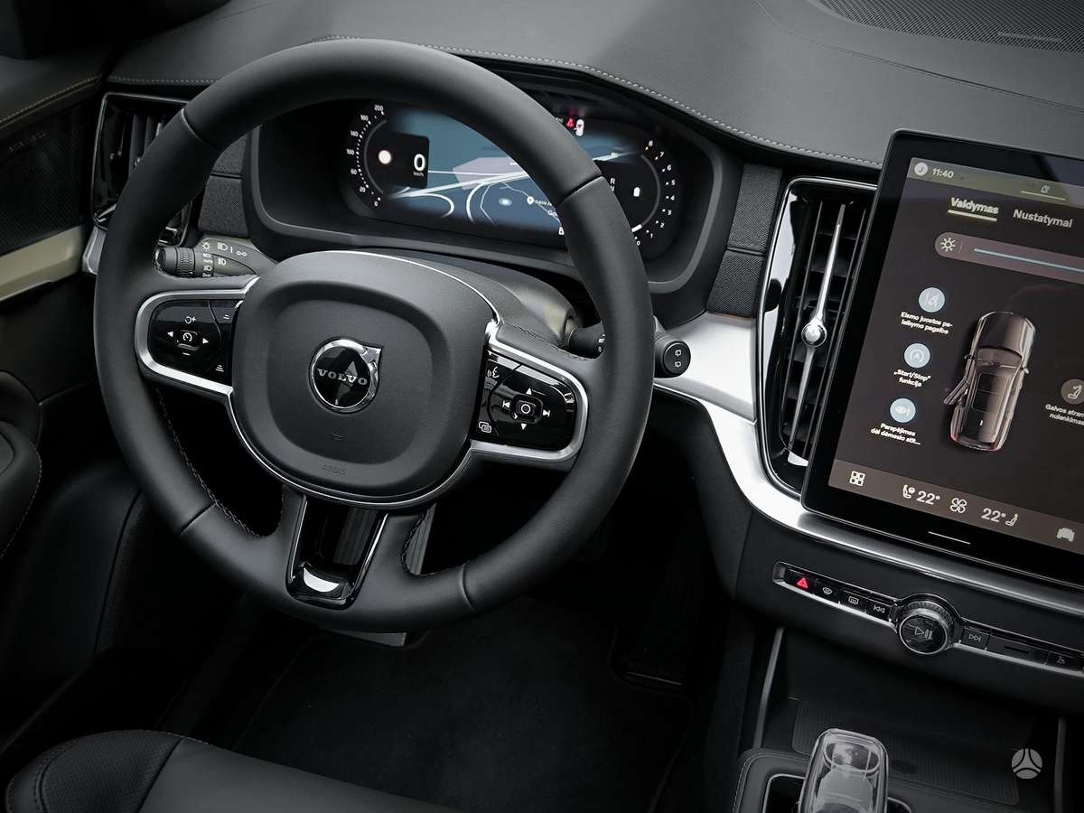 Volvo XC90 - 9