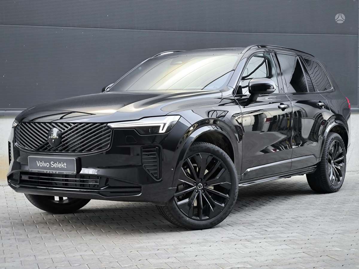Volvo XC90 - 1