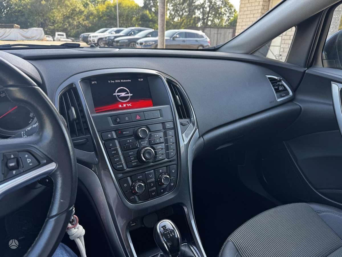 Opel Astra, 1.6 l., hatchback