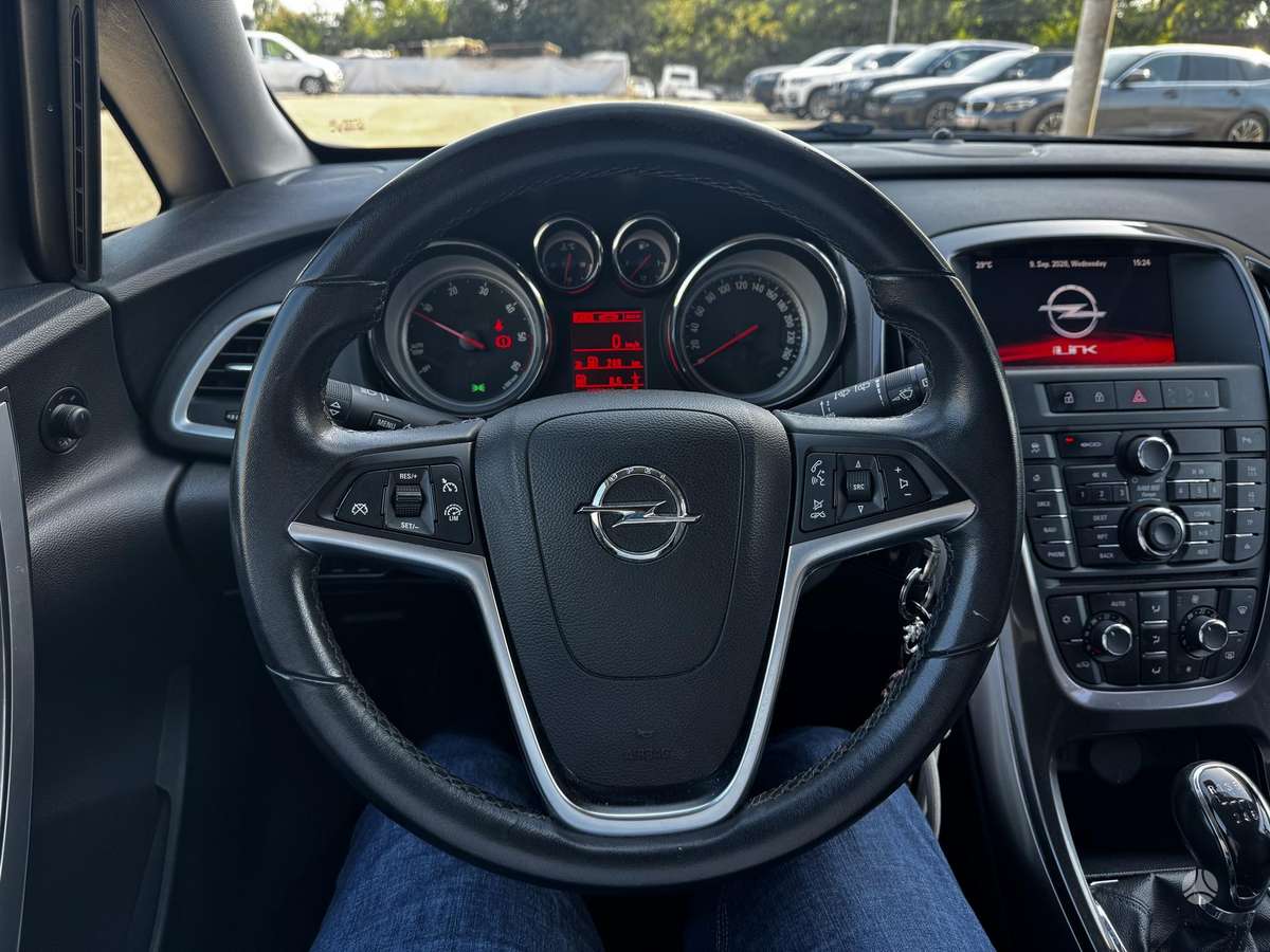 Opel Astra, 1.6 l., hatchback