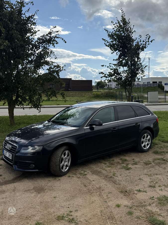 Audi A4, 1.8 l., Универсал