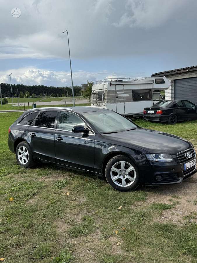Audi A4, 1.8 l., Универсал