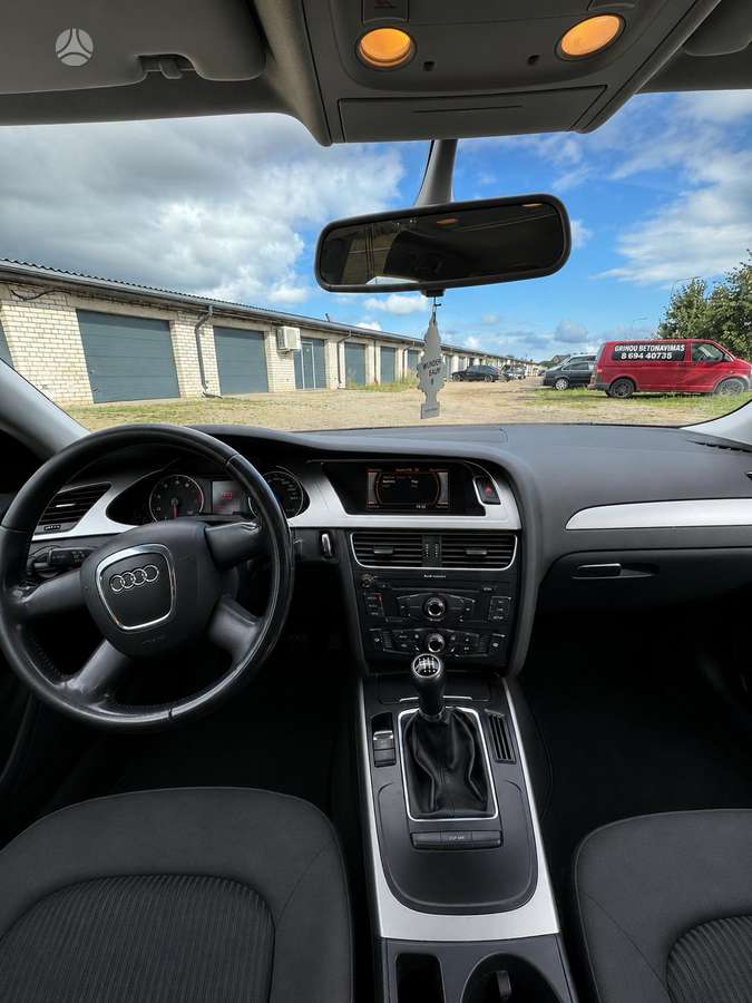 Audi A4, 1.8 l., Универсал