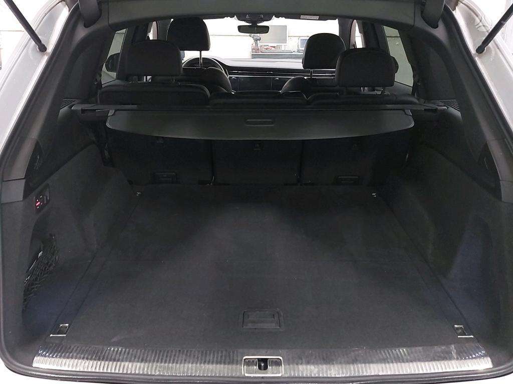 Audi Q7, Внедорожник / Кроссовер