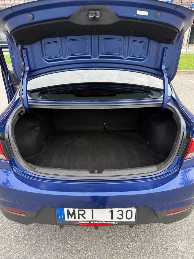Kia Rio, 1.6 l., Седан