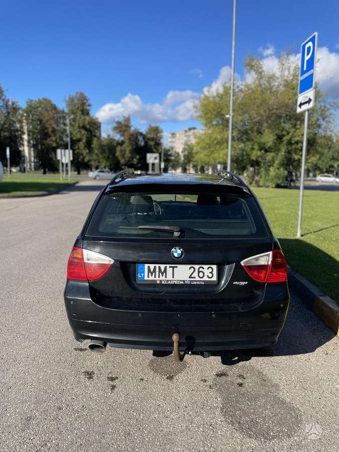 BMW 318, 2.0 l., wagon