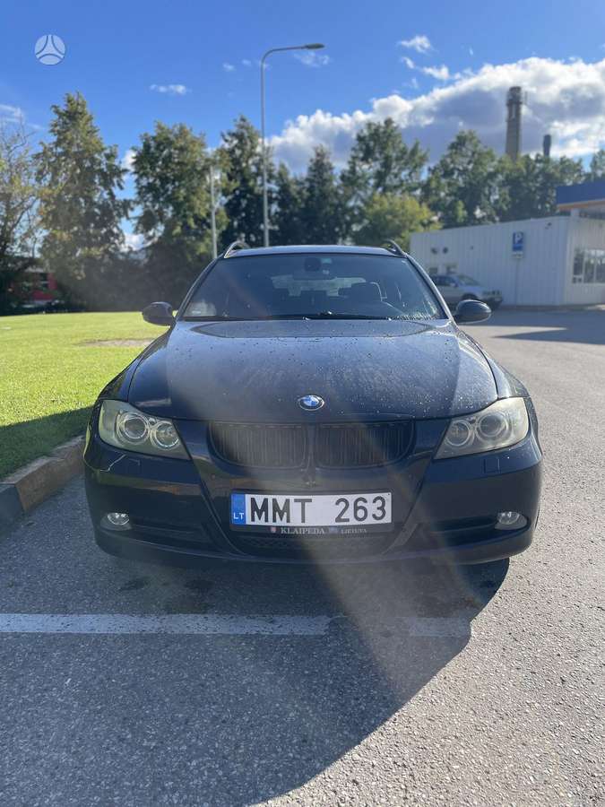BMW 318, 2.0 l., wagon