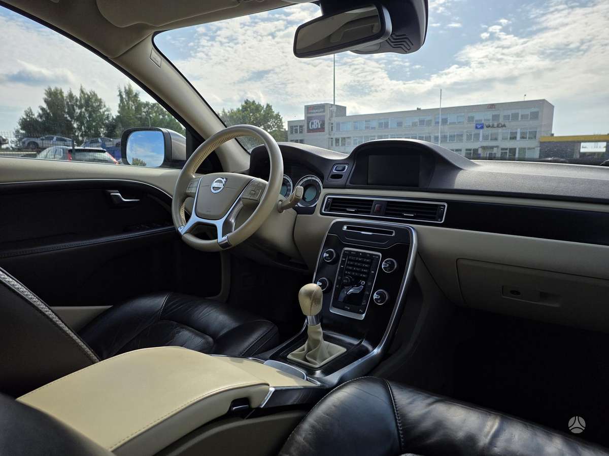 Volvo XC70, 2.4 l., Универсал