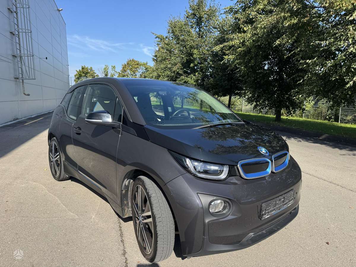 BMW i3, 23 kWh, hatchback