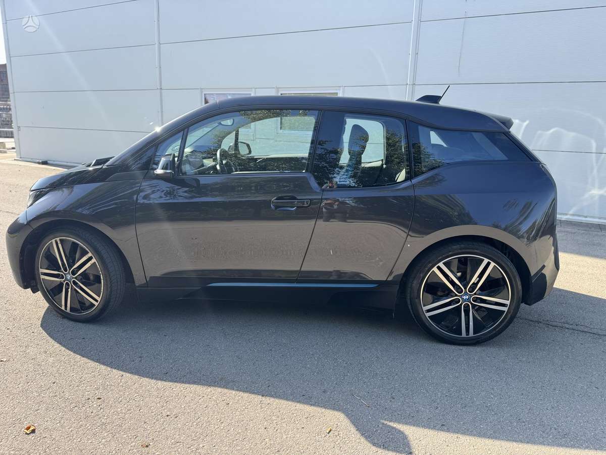 BMW i3, 23 kWh, hatchback