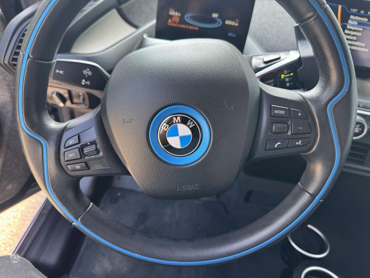 BMW i3, 23 kWh, hatchback