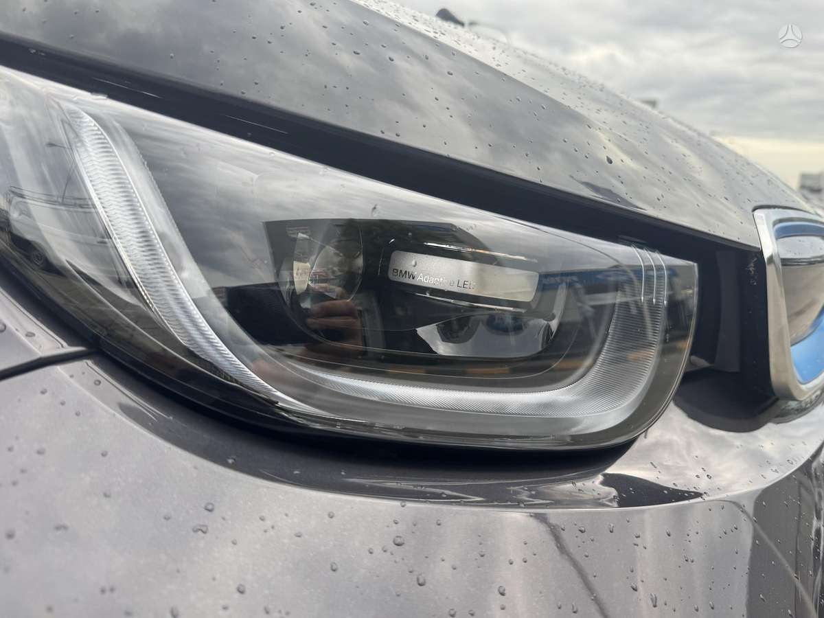 BMW i3, 23 kWh, hatchback