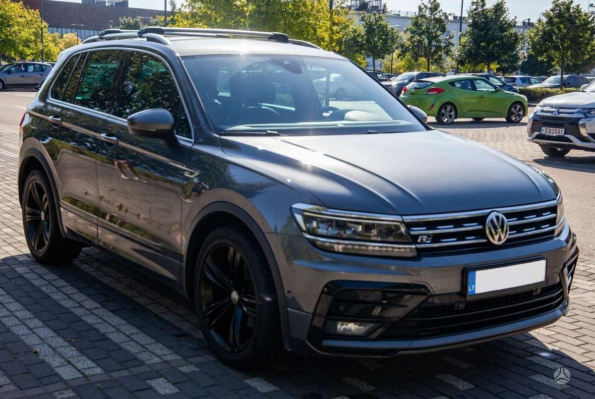 Volkswagen Tiguan - 7