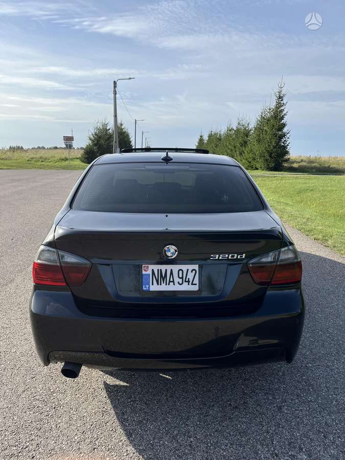 BMW 320 - 5
