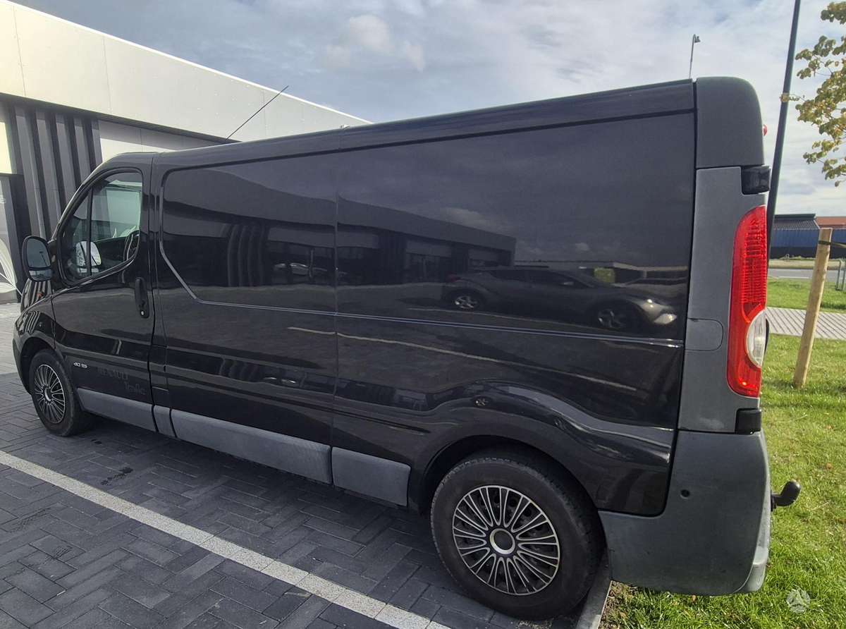 Renault Trafic, 2.0 l., cargo van