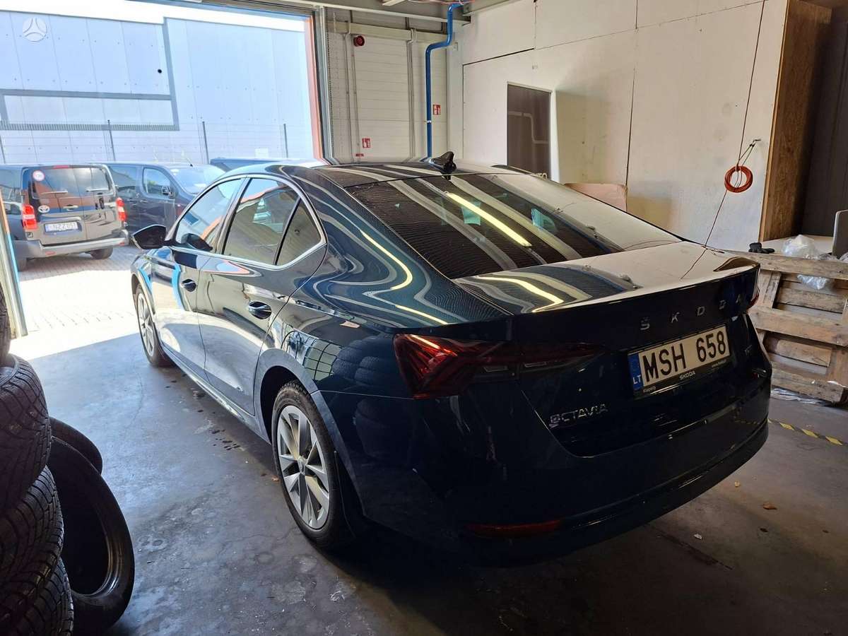 Škoda Octavia - 4