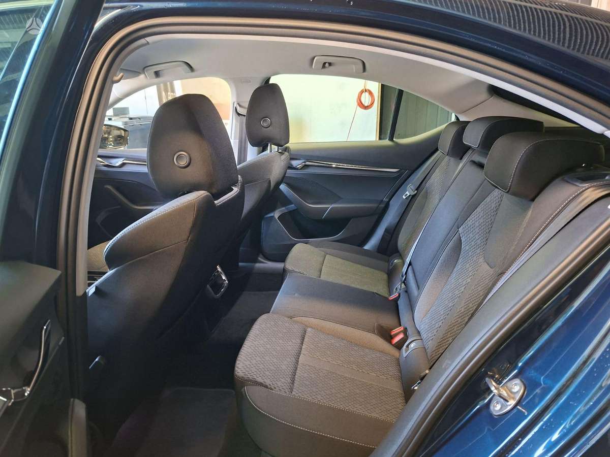 Škoda Octavia - 10