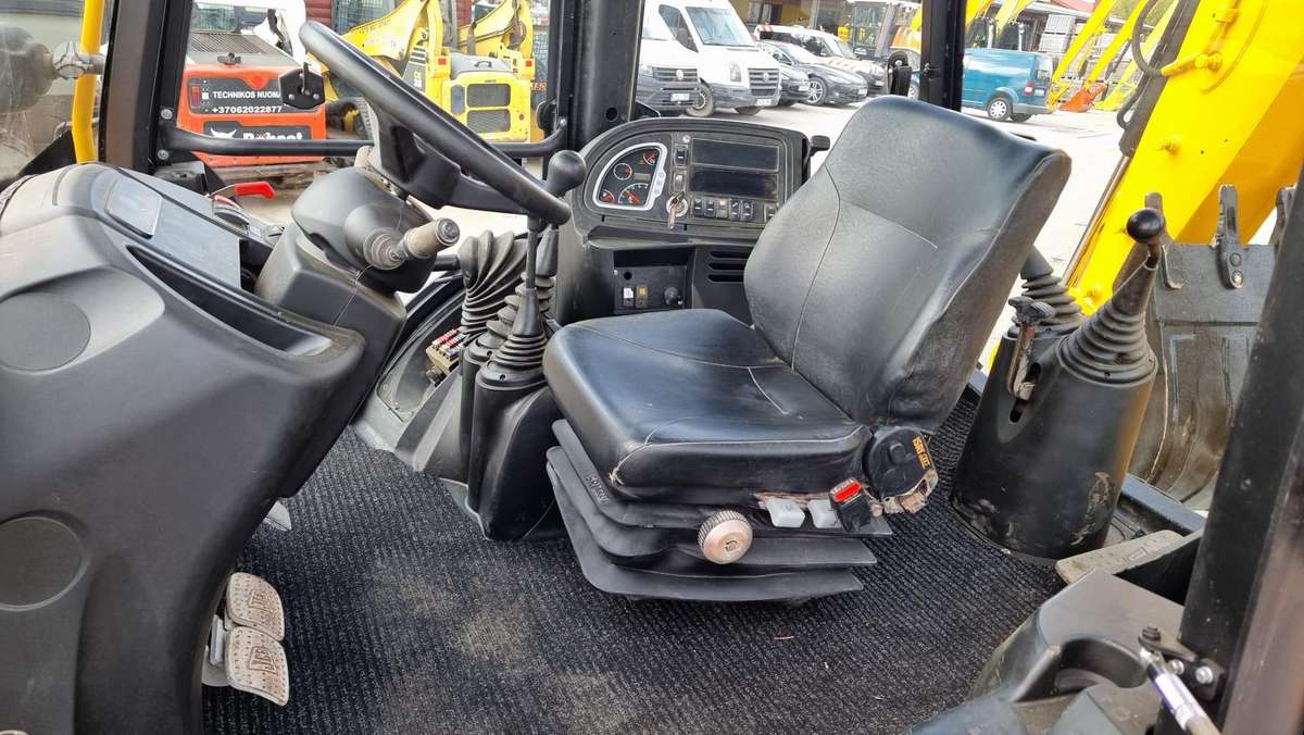 JCB 4 CX, экскаваторные погрузчики