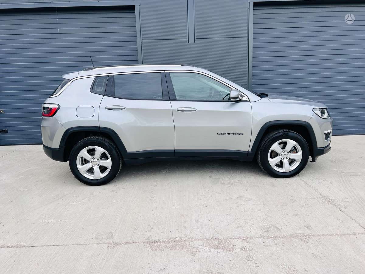 Jeep Compass, 2.0 l., Внедорожник / Кроссовер