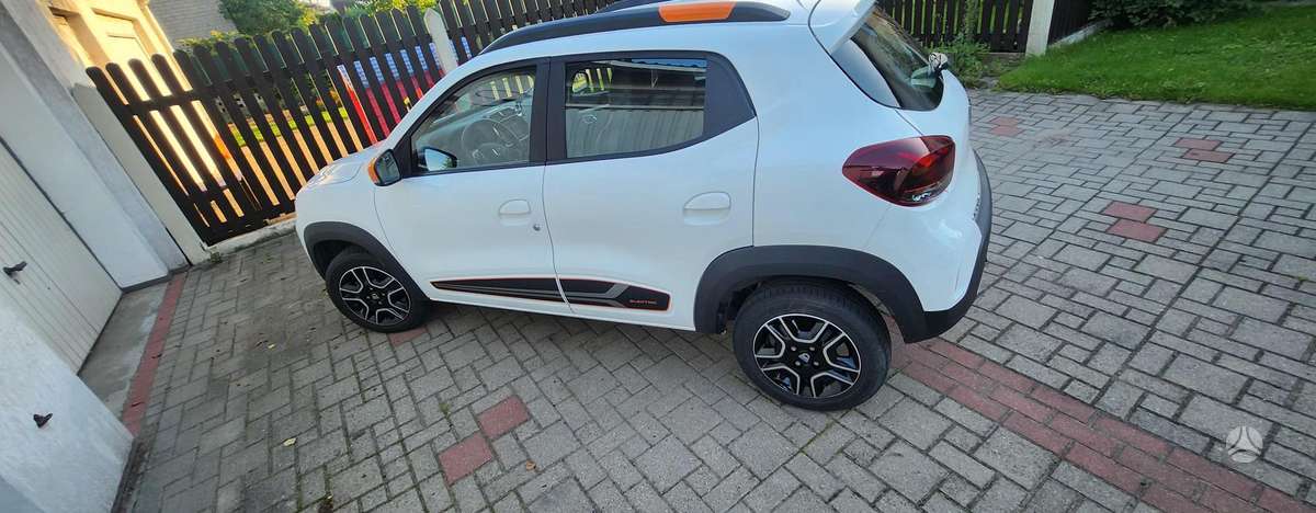 Dacia Spring, Внедорожник / Кроссовер
