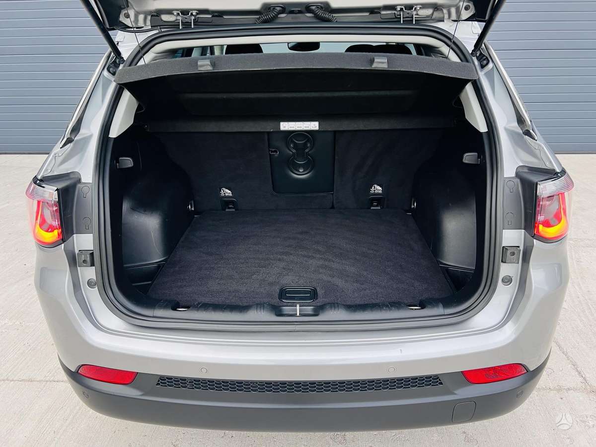 Jeep Compass, 2.0 l., Внедорожник / Кроссовер