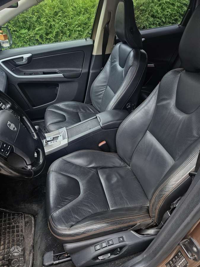 Volvo XC60 - 9