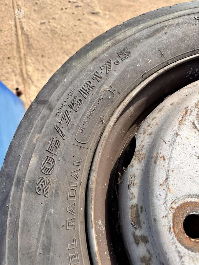 Kumho, всесезонные 205/75 R17,5