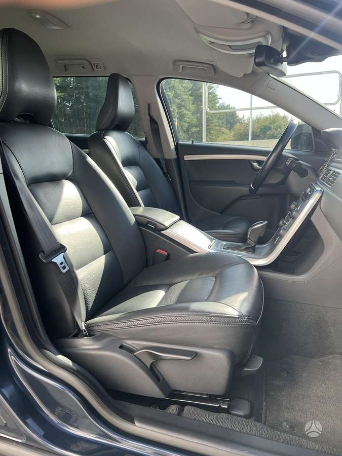 Volvo XC70, 2.4 l., Универсал