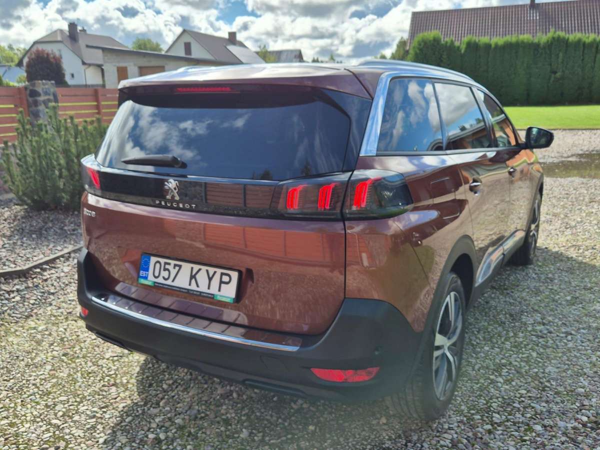 Peugeot 5008 - 6