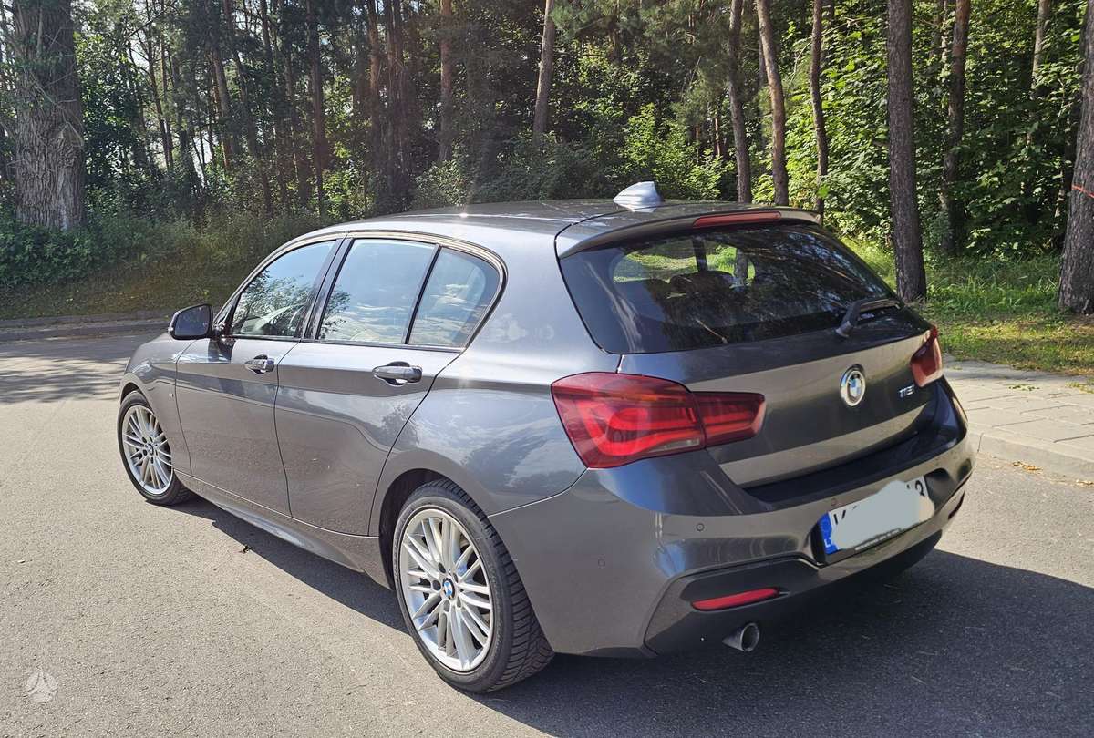 BMW 118, 1.5 l., hatchback