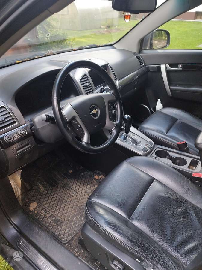 Chevrolet Captiva, 2.2 l., off-road / crossover