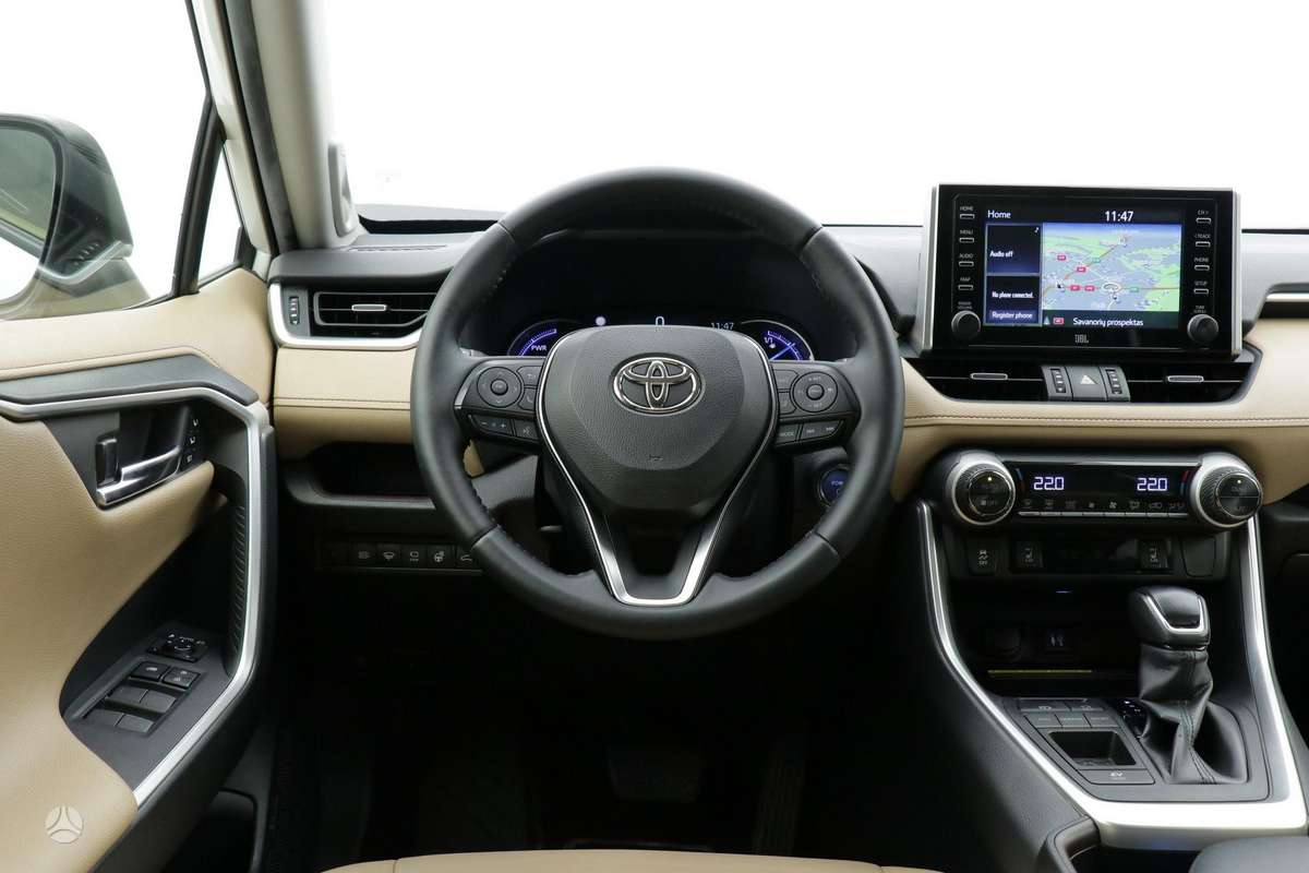Toyota RAV4 - 8