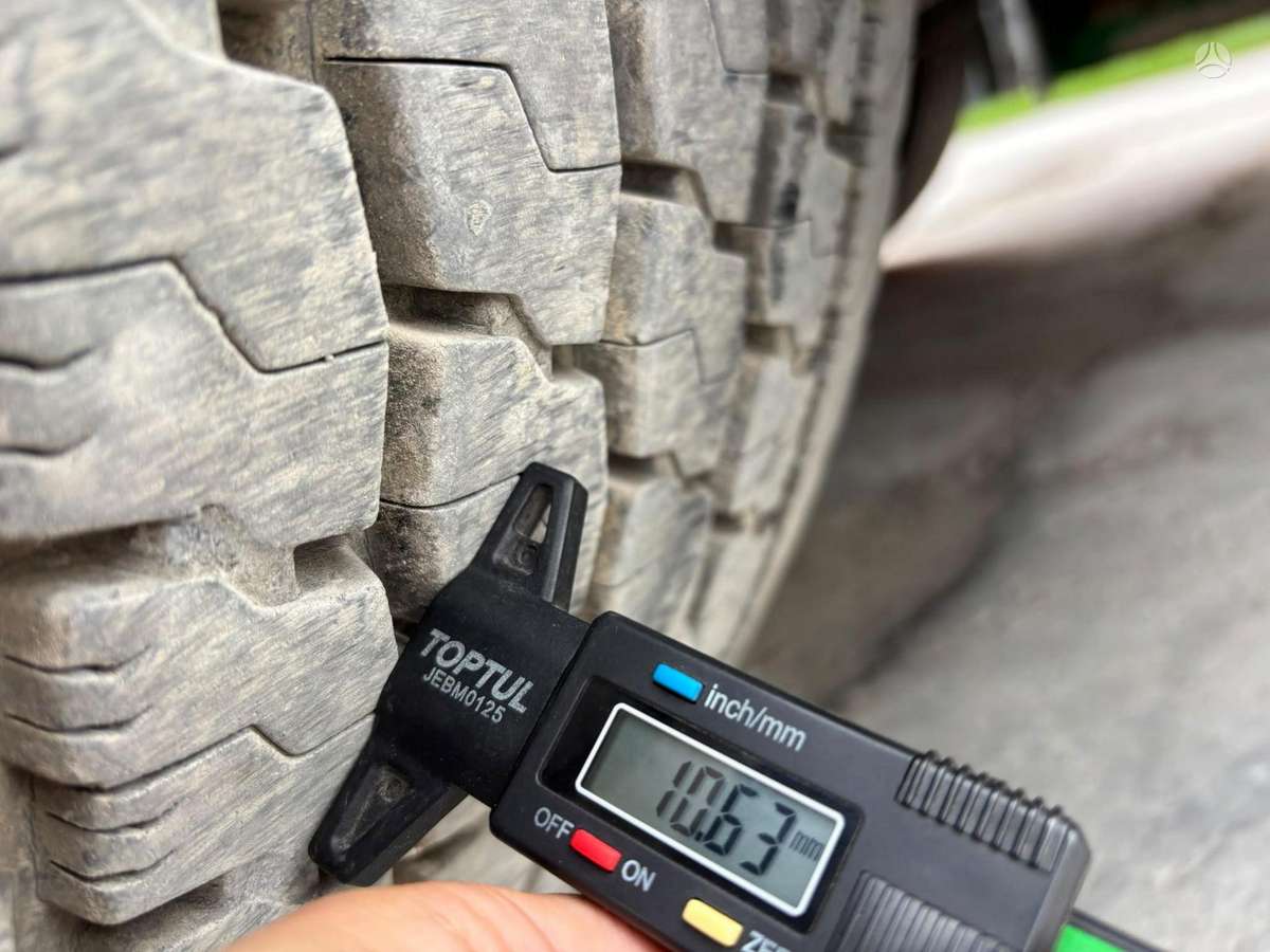 Scania R 650 8x4*4, шасси
