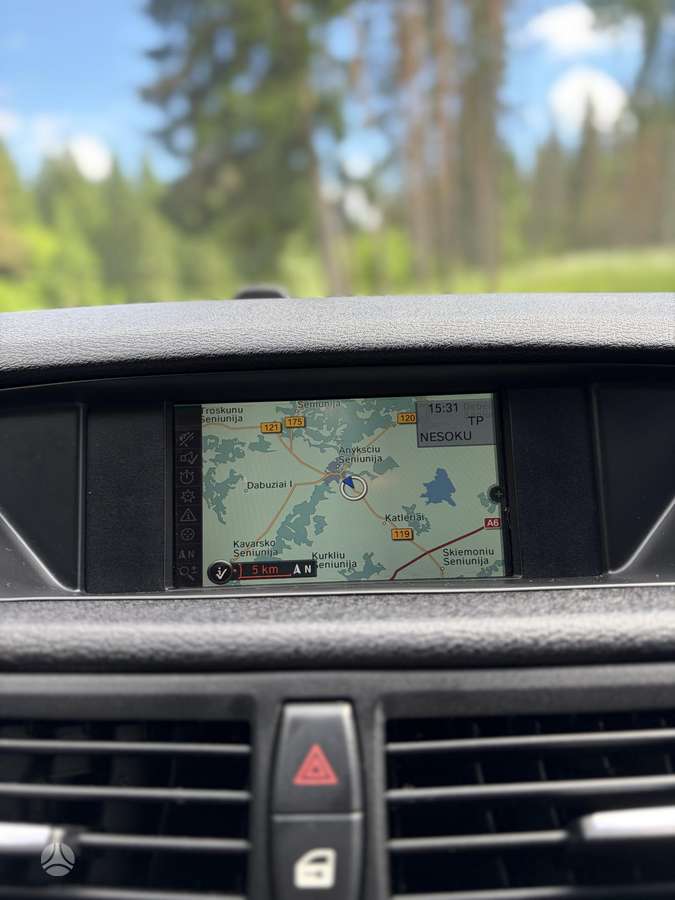 BMW X1, 2.0 l., mpv / minivan