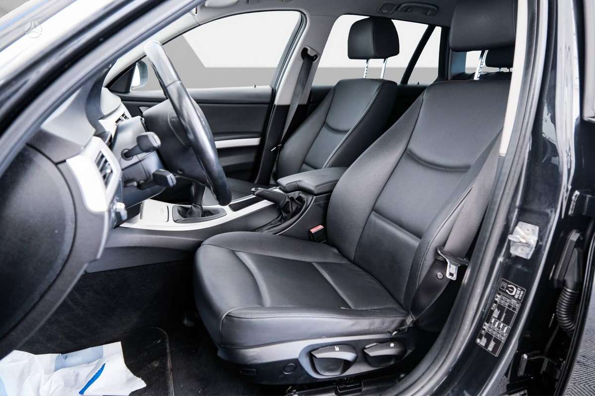 BMW 320, 2.0 l., Универсал