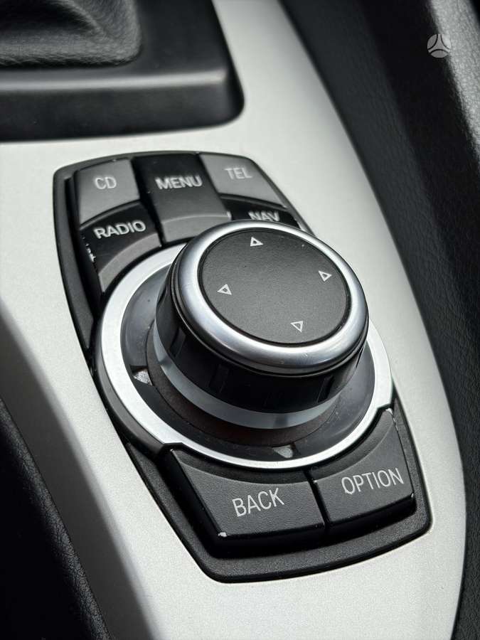 BMW X1, 2.0 l., mpv / minivan
