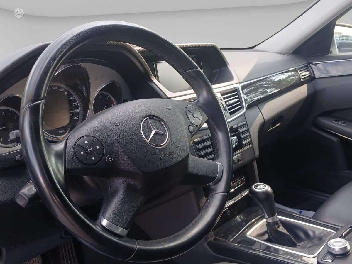 Mercedes-Benz E220, 2.1 l., Универсал