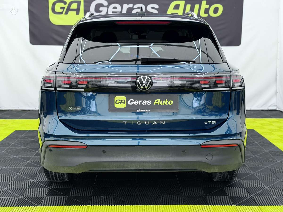 Volkswagen Tiguan - 5