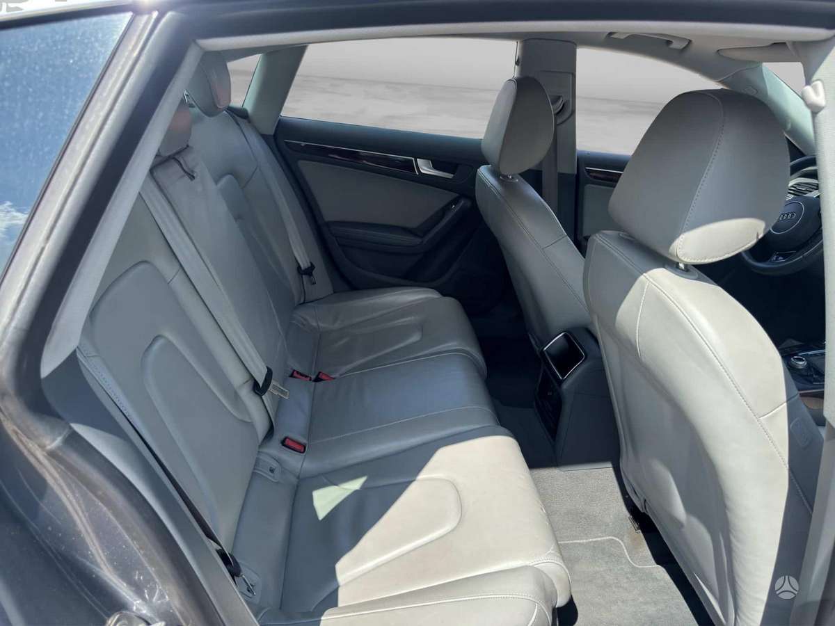 Audi A5, 3.0 l., sedanas