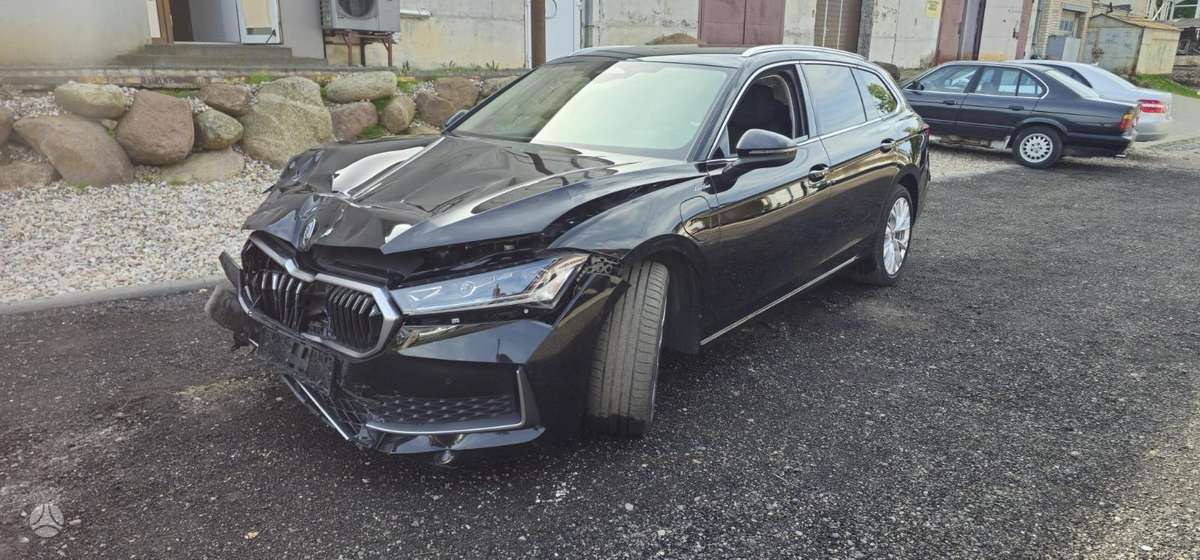 Škoda Superb - 1